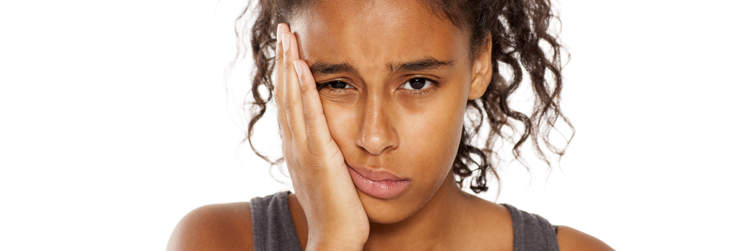 Tooth Extraction-Vs-Root-Canal-Treatment